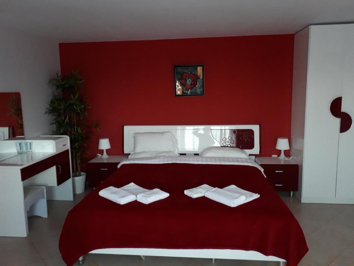Family Hotel Gogov Sinemoretz Exterior foto
